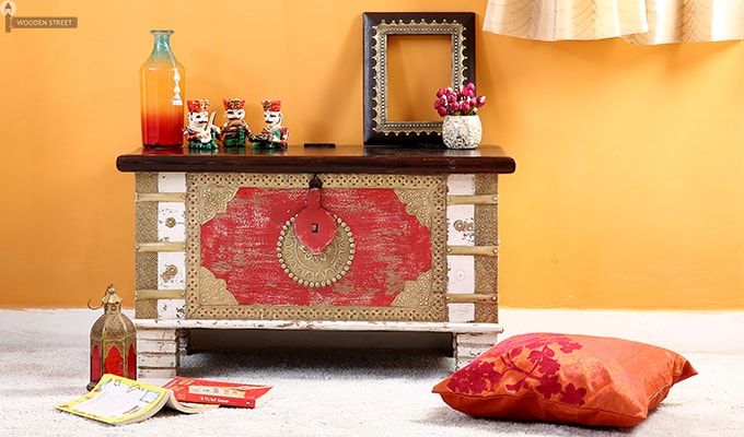 buying wooden trunks online