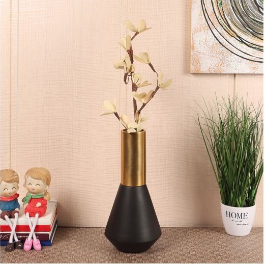 flower vases with flowers