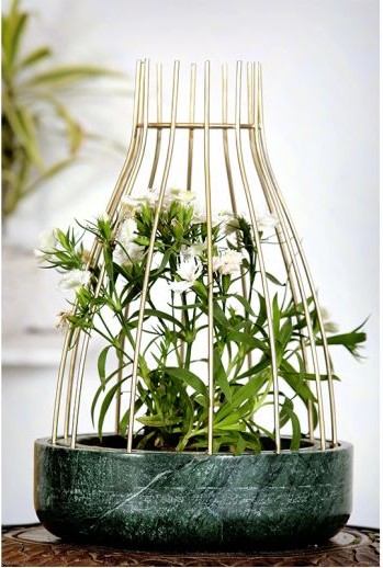 outdoor planter with stand